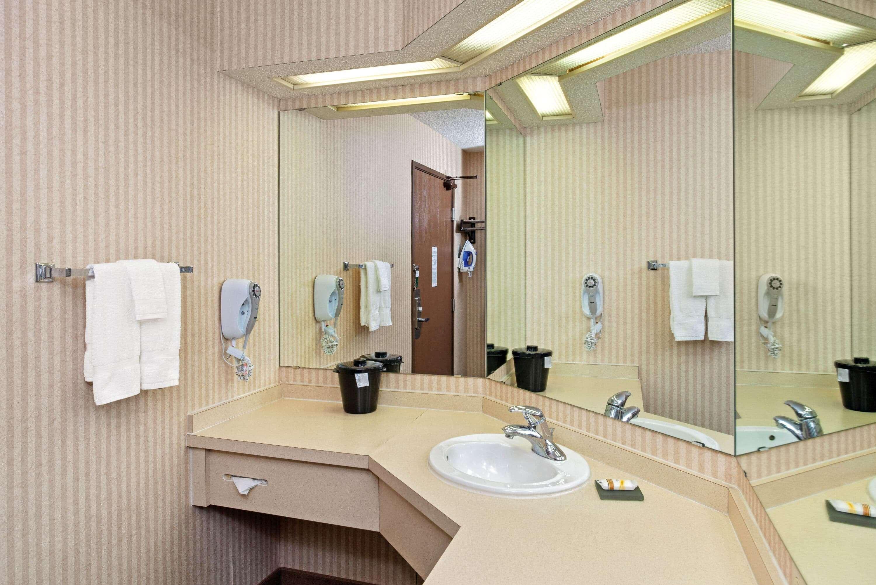 Hotel La Quinta By Wyndham Stevens Point Zewnętrze zdjęcie